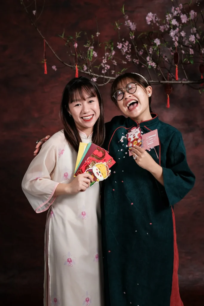 Seasonal & Holiday